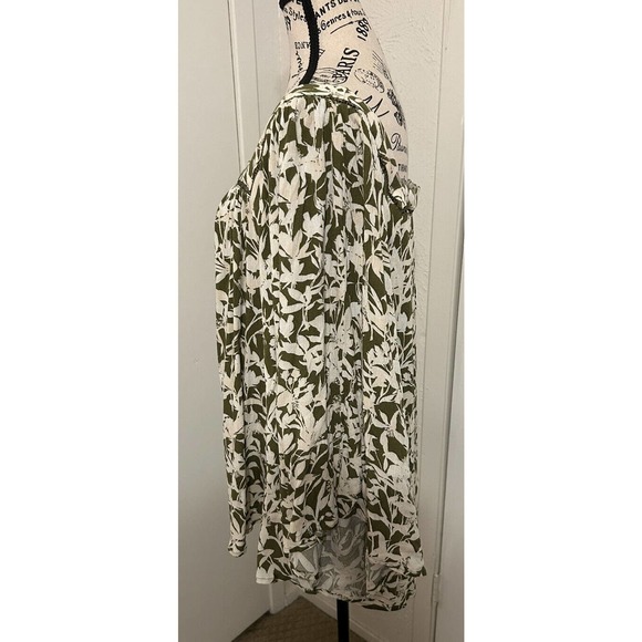 Lane Bryant Short Sleeve Square Neck Trimmed Circle Top 18/20 - Green Floral - Picture 4 of 10